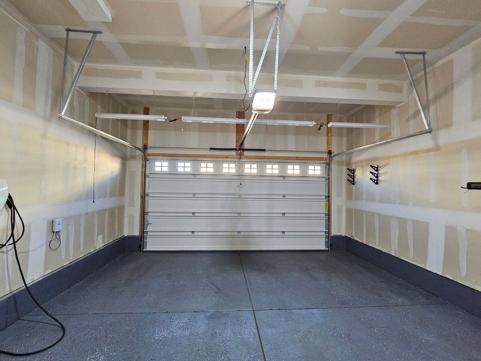 Modern 4-Bedroom Home with Finished Basement & Granite Kitchen in Parker property image