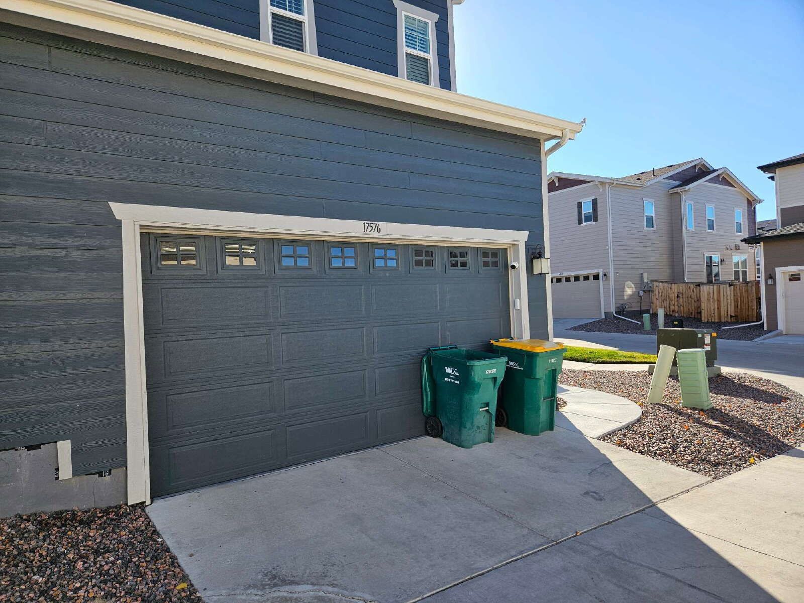 Modern 4-Bedroom Home with Finished Basement & Granite Kitchen in Parker property image