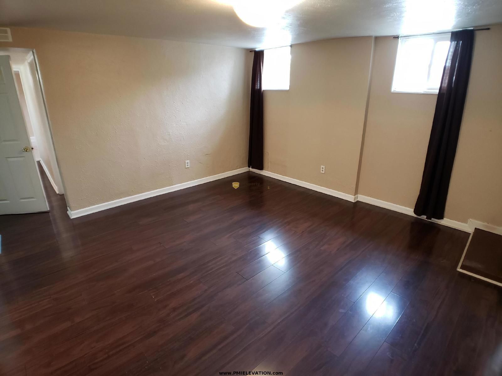 Modern 2BR Garden Unit in NW Denver’s Harkness Heights property image