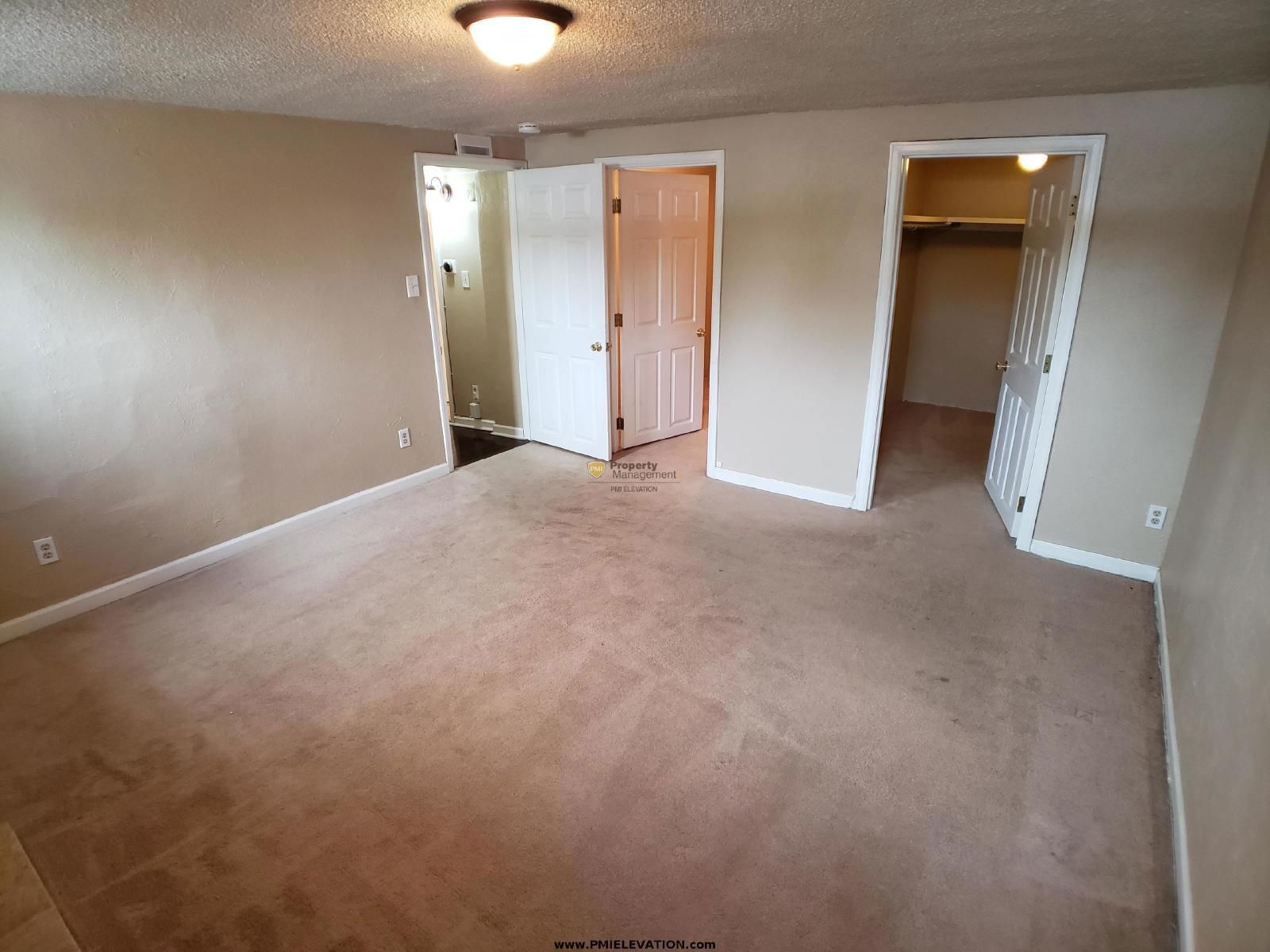 Modern 2BR Garden Unit in NW Denver’s Harkness Heights property image