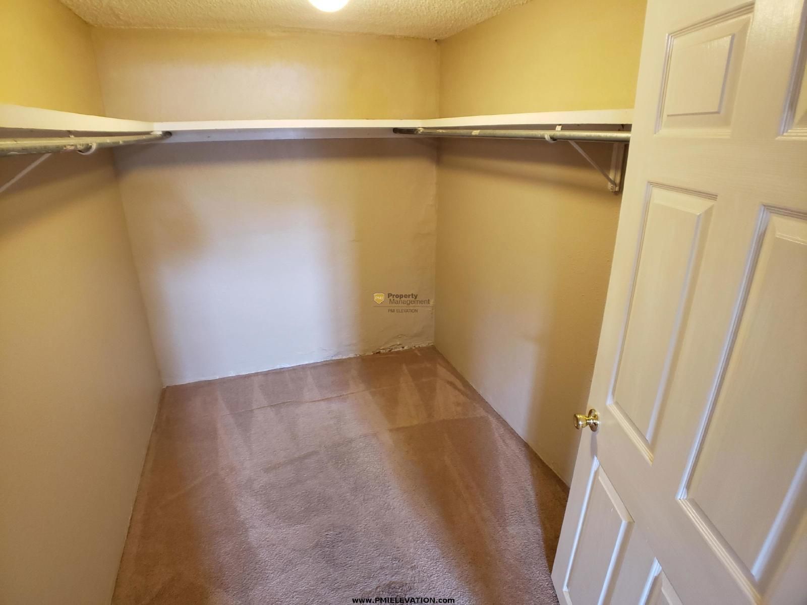 Modern 2BR Garden Unit in NW Denver’s Harkness Heights property image