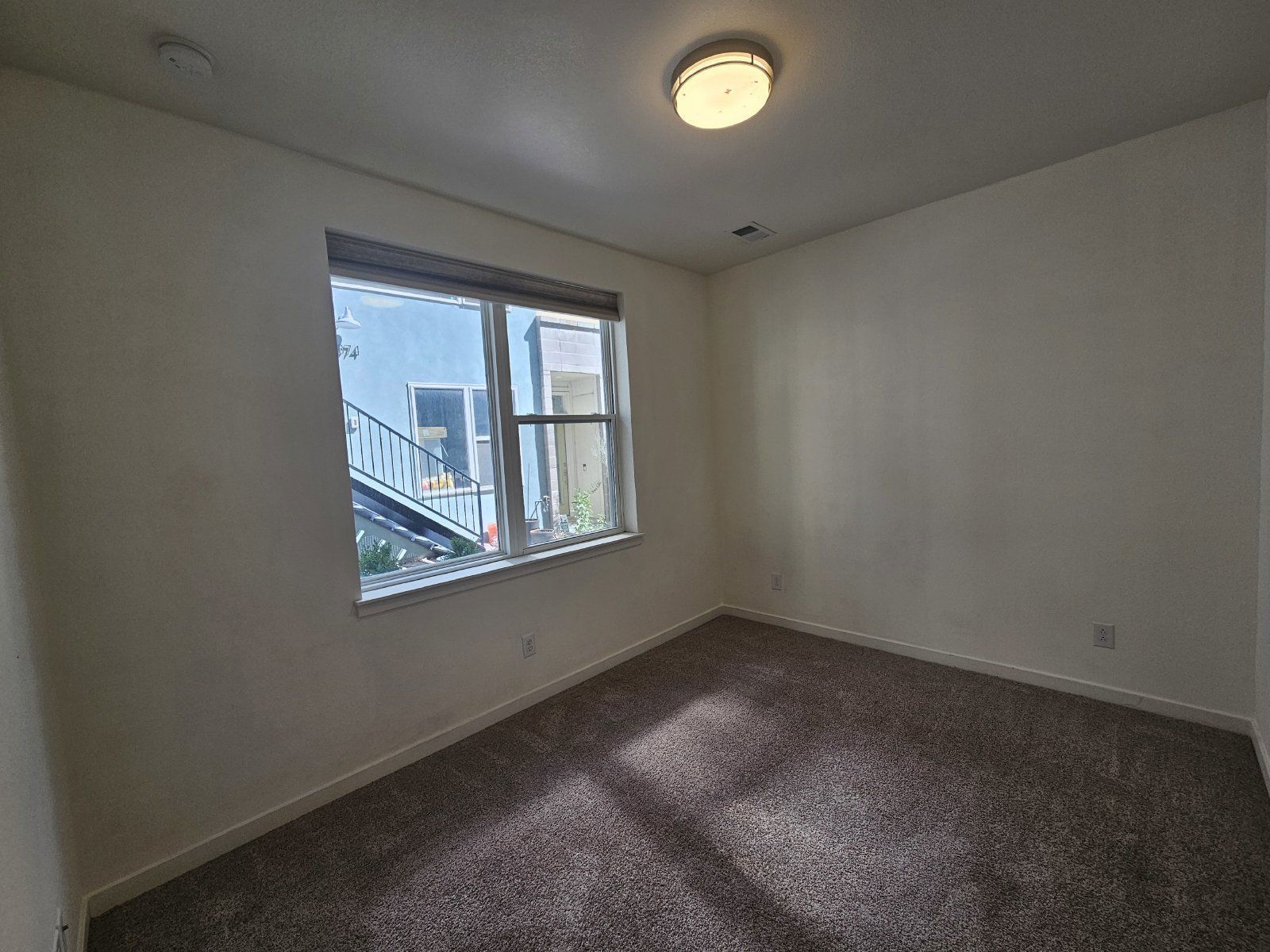 Elegant Townhouse with Granite Countertops & Hardwood Floors - 3 Beds, 3.5 Baths, 1853 Sq Ft at 868 Kalamath St, Denver, CO 80204