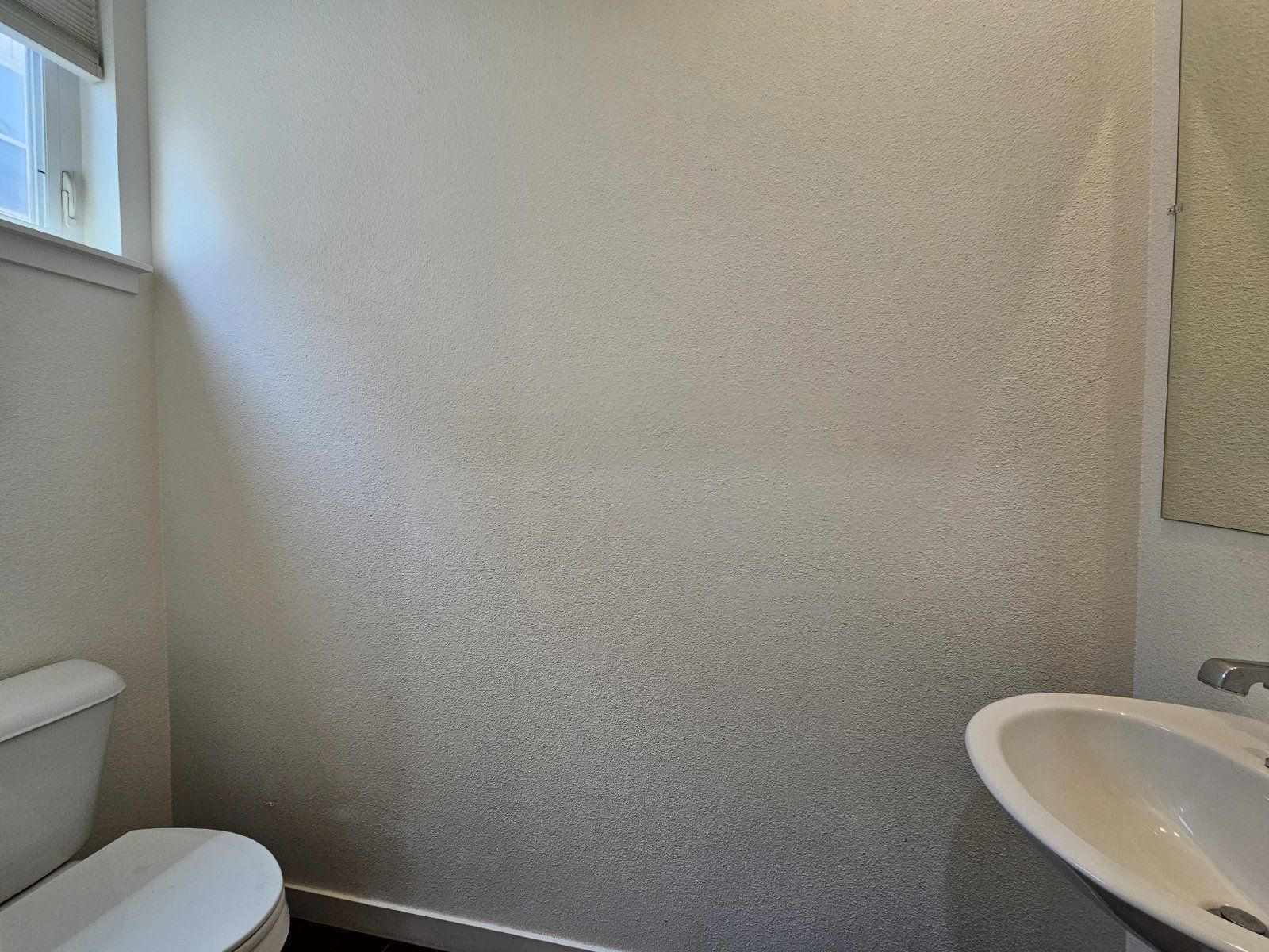 Elegant Townhouse with Granite Countertops & Hardwood Floors - 3 Beds, 3.5 Baths, 1853 Sq Ft at 868 Kalamath St, Denver, CO 80204