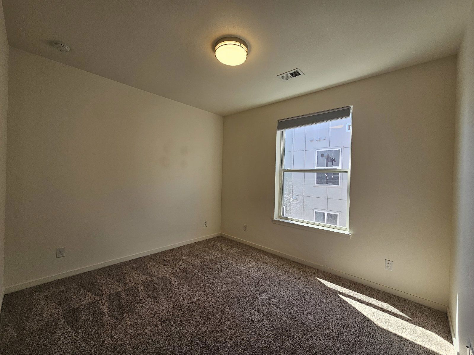 Elegant Townhouse with Granite Countertops & Hardwood Floors - 3 Beds, 3.5 Baths, 1853 Sq Ft at 868 Kalamath St, Denver, CO 80204