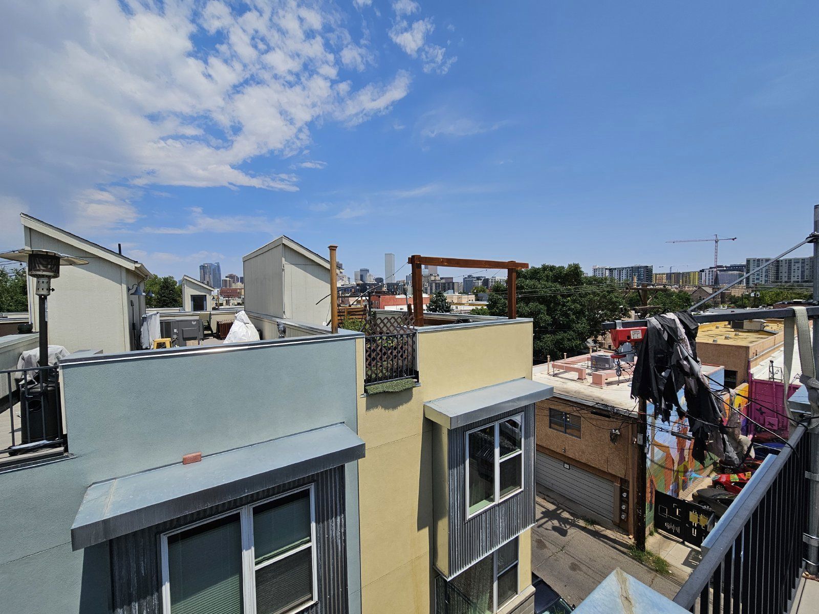 Elegant Townhouse with Granite Countertops & Hardwood Floors - 3 Beds, 3.5 Baths, 1853 Sq Ft at 868 Kalamath St, Denver, CO 80204